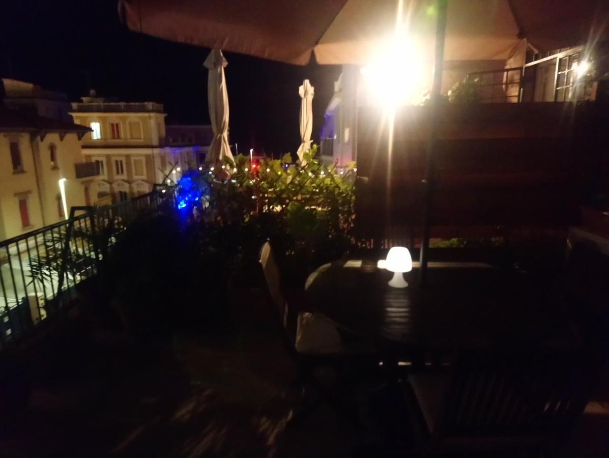 Ostia Bed And Beach Екстериор снимка