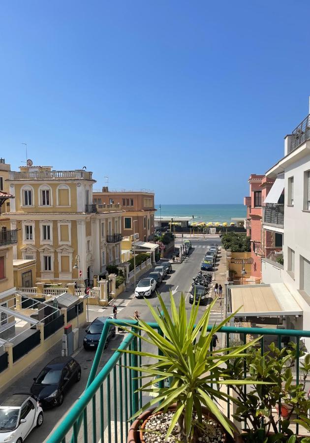 Ostia Bed And Beach Екстериор снимка
