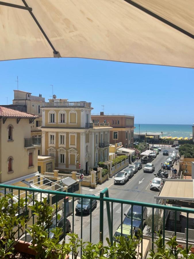 Ostia Bed And Beach Екстериор снимка