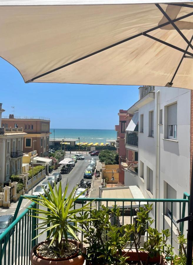Ostia Bed And Beach Екстериор снимка