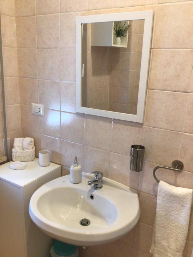 Ostia Bed And Beach Екстериор снимка